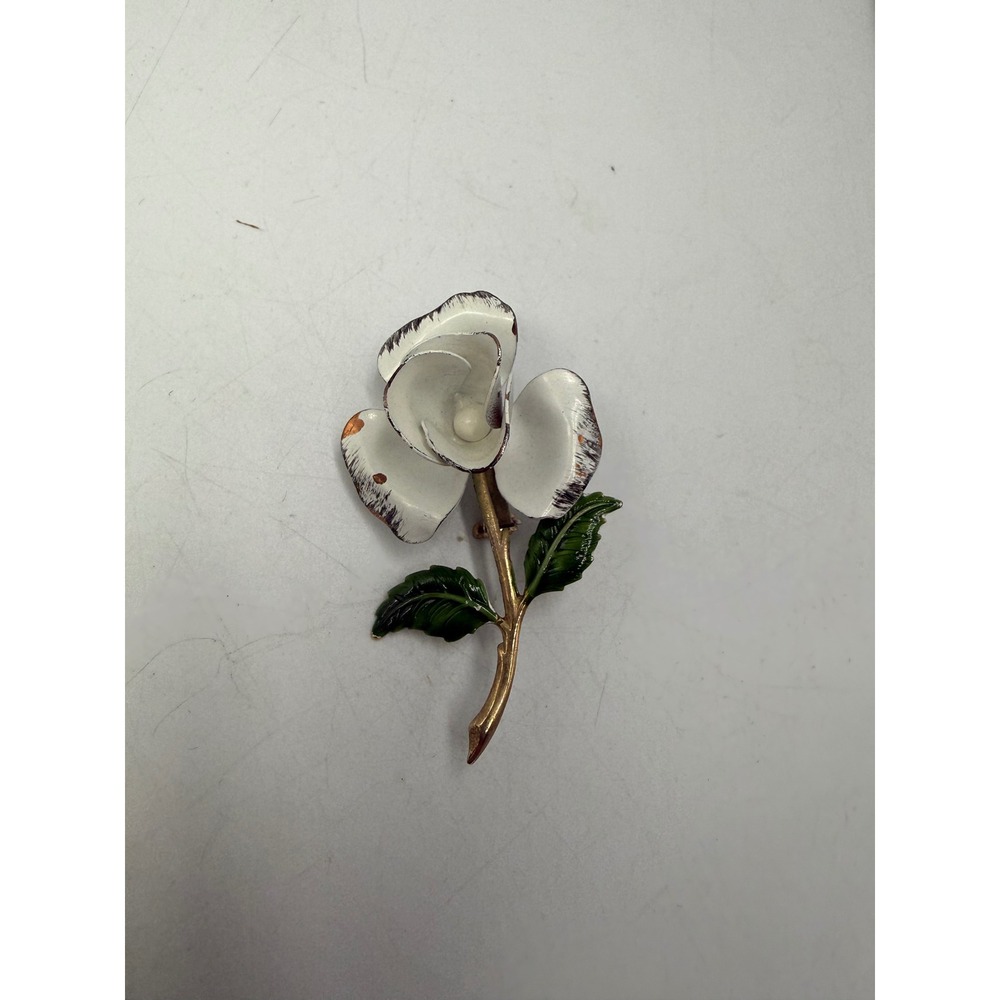 Vintage White Enamel Rose Brooch Gold Tone Flower Pin Green Leaves Faux Pearl